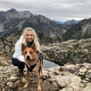 Meet your Posher, Stephanie